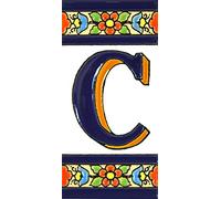 Insegna con numeri e lettere fatte di piastrelle di ceramica policroma, dipinte a mano con la tecnica "cuerda seca", nomi indirizzi e segnaletica. Testo personalizzabile. Disegno FLORES MEDIANO 10,9 cm x 5,4 cm. (LETTERA "C")