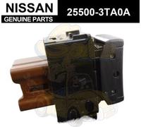 Interruttore comando riscaldamento sedile 13-21 Nissan Pathfinder Murano 2550...