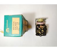 Interruttore Fari Anteriori Plymouth Dodge Coronet Satellite NOS 2497778
