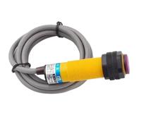 Interruttore fotoelettrico Riflessione diffusa Sensore a infrarossi Interruttore di prossimità E3F-DS10C4/B2/P1/P2/Y1/Y2 NPN PNP NO NC Distanza 0-10 cm(E3F-DS10P1 PNP NO)