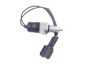 Interruttore luce retromarcia compatibile con Kalos, Aveo e Matiz - Sostituisce i codici 95224024, 95216947, 96314357