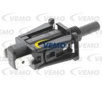 Interruttore luce, sensore porta anteriore e posteriore V30-73-0135 VEMO