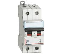 Interruttore magnetotermico Bticino 2P 25A 6kA tipo D 2 moduli FN82D25