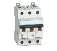 Interruttore Magnetotermico Modulare 3P Curvac40A 4,5Ka ( BTICINO cod. FA83C40 )