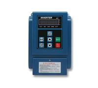 Inverter for fornitura idrica a pressione costante Regolatore speciale Pompa sommersa monofase da 1,5 kW Universa Per uso fai da te