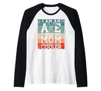 IO Sono Axe Lancio Mamma Come Una Madre Regolare MA Favore! Meme Maglia con Maniche Raglan