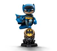Iron Studios Statua da collezione in scala 1:10 Batman su segnale pipistrello (v