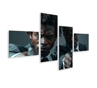 islandburner Prime Quadro su tela agente in azione con uno sguardo deciso ispirato al Tarentino - Tela 150 x 80 cm - 4 pezzi