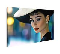 islandburner Quadro su tela Audrey Hepburn Elegante donna con cappello e orecchino in città immagini murali poster