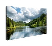 islandburner Quadro su tela Lago di montagna tranquillo con cielo tempestoso e foreste verdi - Edizione H1