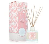 Ispirato da Yara - DIFFUSORE PROFUMATO Yara 100ml Fragranza per la casa Nota di testa: Orchidea, Eliotropio, MandarinoNota di cuore: Accordo gourmet, Frutti tropicaliNote di fondo: Vaniglia, Muschio,