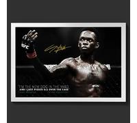 Israel Adesanya The Last Stylebender | Stampa fotografica incorniciata | pre-firmata | carta pro lustre | formato A4 (21 x 29,7 cm) | nuovo cane nel cortile