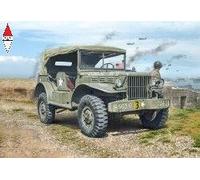 ITALERI Kit Mezzo Militare Dodge Staff Car WC 56 0228S Scala 1:35