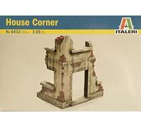 Italeri 6413 - House Corner Model Kit Scala 1:35