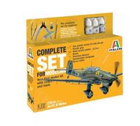 Italeri 72010 Complete Set For Modeling: Junker Ju-87B Stuka, scala 1:72, Plastic Model Kit/Modello in plastica da montare completo di tutti gli accessori