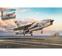Italeri F-8E CRUSADER KIT 1:72