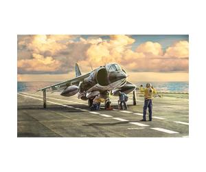 Italeri ITA1410 1:72 AV-8A Harrier