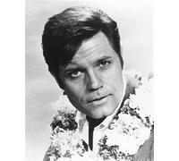 Jack Lord Nei Panni Del Detective Steve McGarrett Poster Stampa 24x20"