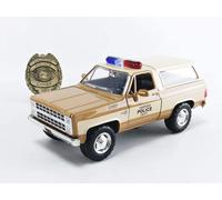 JADA 31111 Stranger Things Hopper's Chevy K5 Blaze del 1980 1:24 Modellino