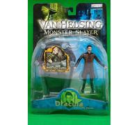 JAKKS PACIFIC - VAN HELSING - DRACULA WITH COFFIN PLAYSET - NEW
