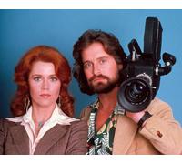 Jane Fonda & Michael Douglas [1002420] 8x10 Foto (Altre Misure Disponibile)
