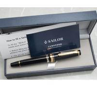 Japanese Sailor Professional Gear Realo Black M-nib 11-3926-420 Old nib design