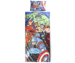 Jay Franco Set Sacco a Pelo e Cuscino Marvel Avengers - Comodo Sacco Nanna da Viaggio con Manico, Ideale per Gite Scolastiche e Pigiama Party