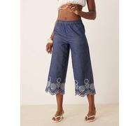 JDY - Pantaloni corti lavaggio blu medio con ricamo XL