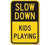 JINKAIRUI Cartello stradale con scritta "Slow Down Kids Playing", in metallo resistente, decorazione artistica da parete, segnale di avvertimento di sicurezza, per interni ed esterni, 20,3 x 30,5 cm