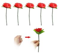 Jinshining 5 rose rosse pieghevoli appaiono fuori da sottili strumenti per trucco aereo, trucchi magici che appaiono fiori che appaiono da vicino per palcoscenico e magia di strada, kit e accessori