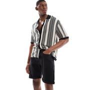 JJ Rebel - Pantaloncini di jeans neri con risvolto-Nero S