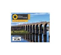 John Hillier and Peter T Young Railway Photographer of the Ye (Copertina rigida)