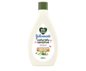 Johnson's Baby Crema Liquida per il Corpo, Naturally Sensitive, per Pelli Sensibili, Ingredienti Naturali, 395 ml