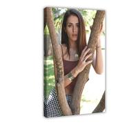 JTRWCQ Poster con ritratto artistico esclusivo dell'attrice Mikaela Lupu, 2 poster su tela, decorazione per camera da letto, ufficio, camera da letto, regalo, 50 x 75 cm