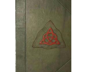 Julia Caroline Scott Charmed Book of Shadows Replica (Tascabile)