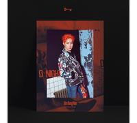 K-POP Kim Dong Han 2° mini album [D-NIGHT] B Ver. CD + 52p Photobook + 2p Pho...