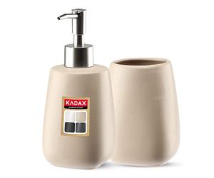 KADAX Set da bagno da 2 pezzi in ceramica, accessori da bagno, dispenser di sapone, bicchiere da bagno, portasapone e scopino WC (bicchiere e dispenser beige) (K8180)