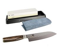 Kai Shun Premier Tim Mälzer TDM-1702 - Set regalo con coltello santoku con lama da 18 cm, coltello giapponese e pietra abrasiva AP-0316 con grana 3000/6000