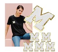 Kare & Kind Toppe Termoadesive Lettere- Toppe per Ricamo in Ciniglia Alfabeto A-Z - Fissaggio a Cucito/Ferrod a Stiro per Indumenti, Camicie, Uniformi, Abiti, Giacche, Borse, Cappelli