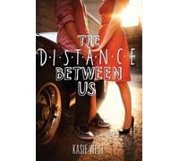Kasie West The Distance Between Us (Tascabile)