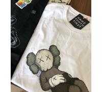 KAWS UNIQLO TOKYO FIRST KAWS clean ardesia tè BIANCO 4XL (Asia) = 3XL (US,EU)