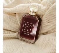 KAYALI Huda Beauty Vanilla 28 Eau De Parfum (3,4 OZ) Vanilla | 28 di Kayali Fragrances è una fragranza orientale vanigliata per uomo e donna. Vanilla | 28 è stata lanciata nel 2018. Il naso dietro que