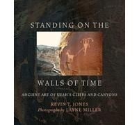 Kevin T. Jones Standing on the Walls of Time (Tascabile)