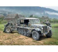 Kfz. 10 Demag D7 With 7,5 Cm LeIG 18 And Crew 1:35 Plastic Model Kit ITALERI