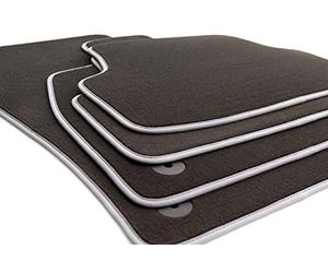 kh Teile - Tappetini in velluto per auto, modello VW Golf 7 VII GTD Edition, confezione da 4 pezzi, colore: nero/argento