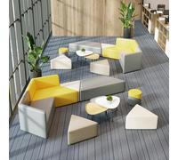 KIBONCY Divano e Tavolino Creativo for Ufficio: Semplici ma di Charme for il Ricevimento della Training Academy(E)