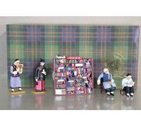 King & Country HK077M Streets Di Old Hong Kong Il Set Del Libraio Di Strada