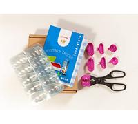 Kit base La croquetera + confezione utensile multiuso colore casuale - 4 stampi intercambiabili per masse + confezione 10 vassoi conservazione + libretto con trucchi e ricette di base - 100% spagnolo.