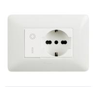 Kit Base Punto Presa Schuko Interruttore Bipolare Bticino Matix Bianco Pezzi 4