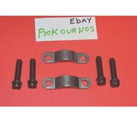 Kit Cinghia U-Joint GMC S15 S15 Jimmy Sonoma Cyclone Typhoon Yukon 82-01 Jimmy